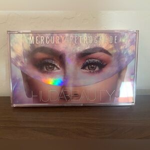 Huda Beauty Mercury Retrograde Palette *DISCONTINUED* | Lightly Swatched